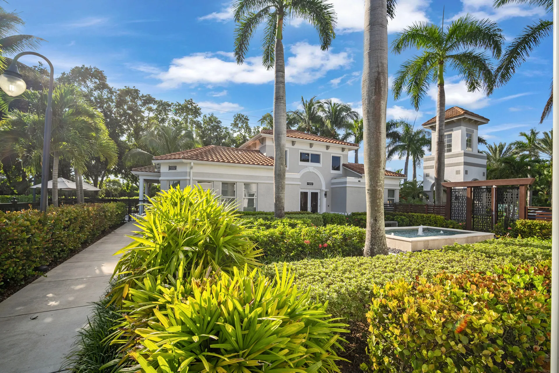 Miramar, FL, photo 2