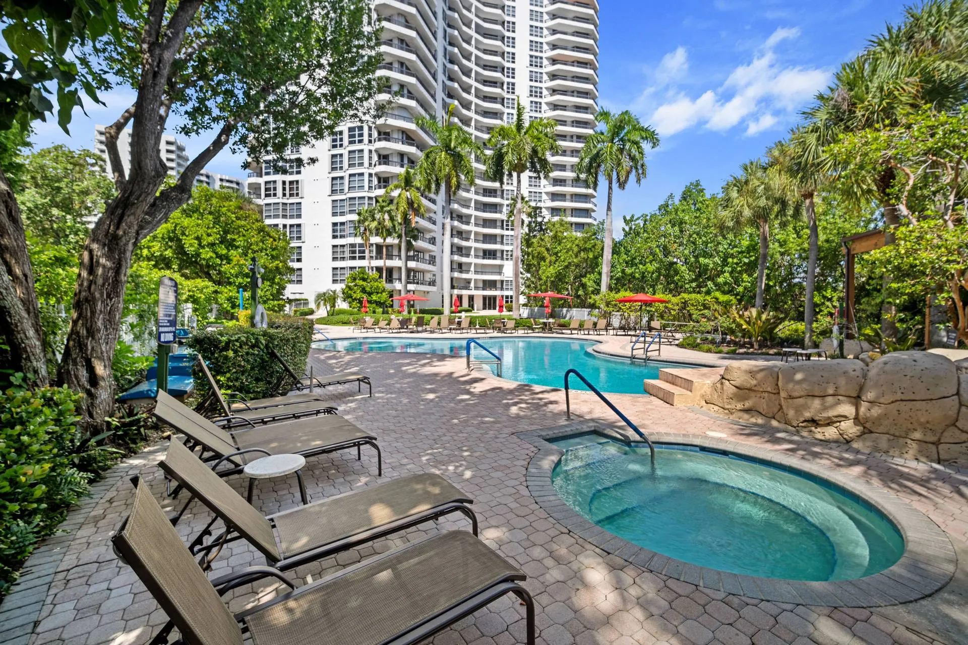 Aventura, FL, photo 4