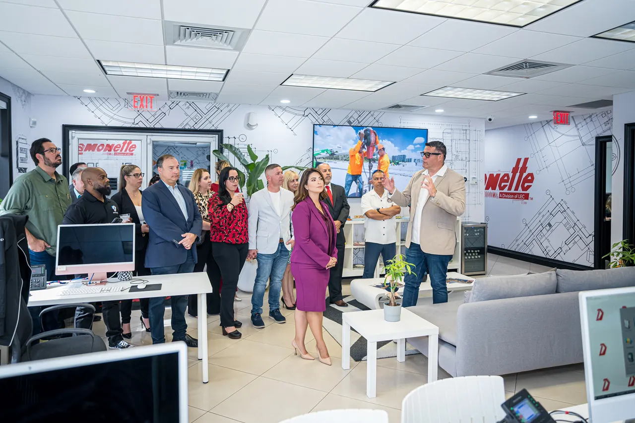 Diamonette Event Rentals – New Complex Inauguration, photo 10