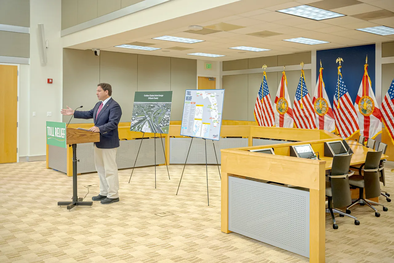 Gov. DeSantis – Toll Relief News Conference, photo 1