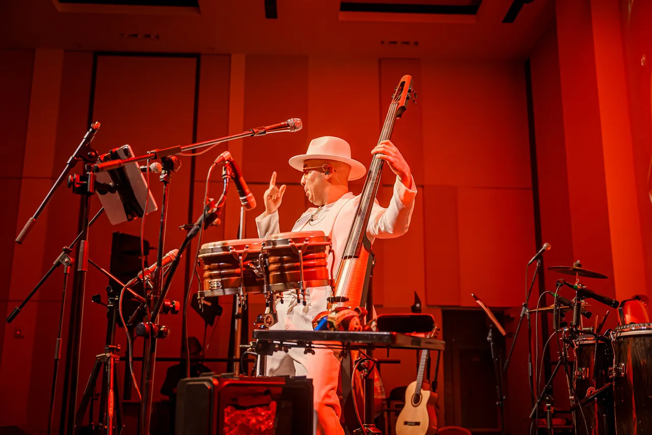 Renesito Avich – Concert, photo 6